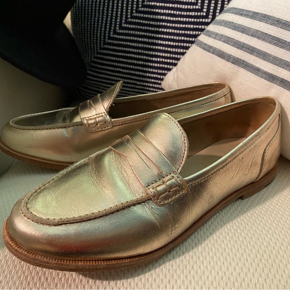 J Crew Size 6 Penny Loafers